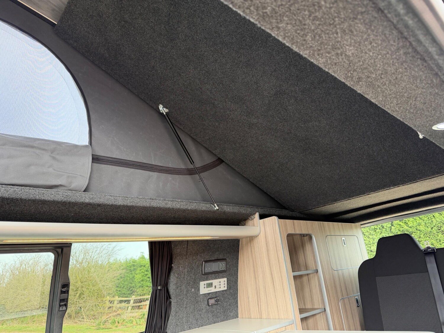 Used Volkswagen Campervan for sale - 77752978: Photo 72