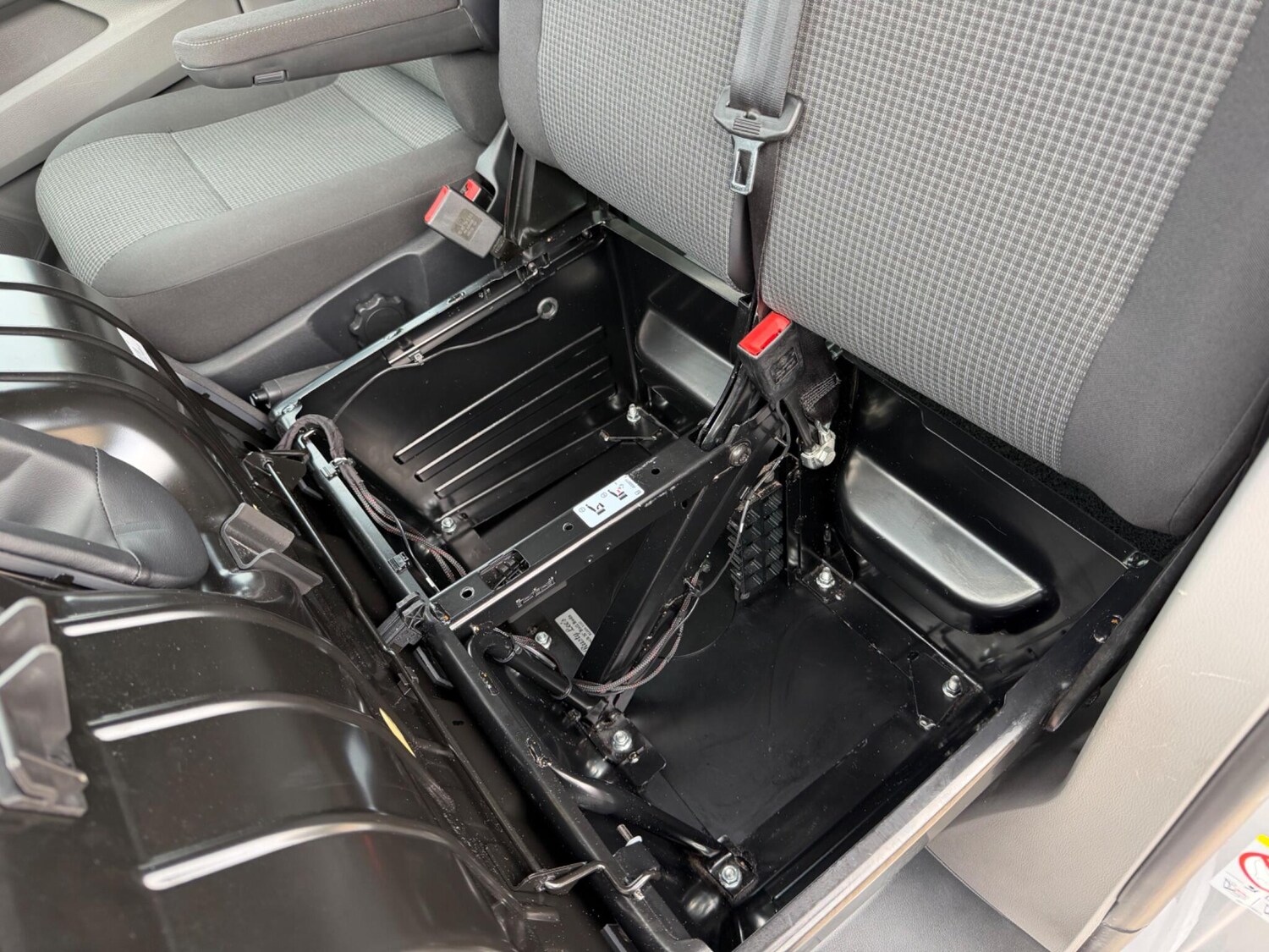 Used Volkswagen Campervan for sale - 77752978: Photo 76