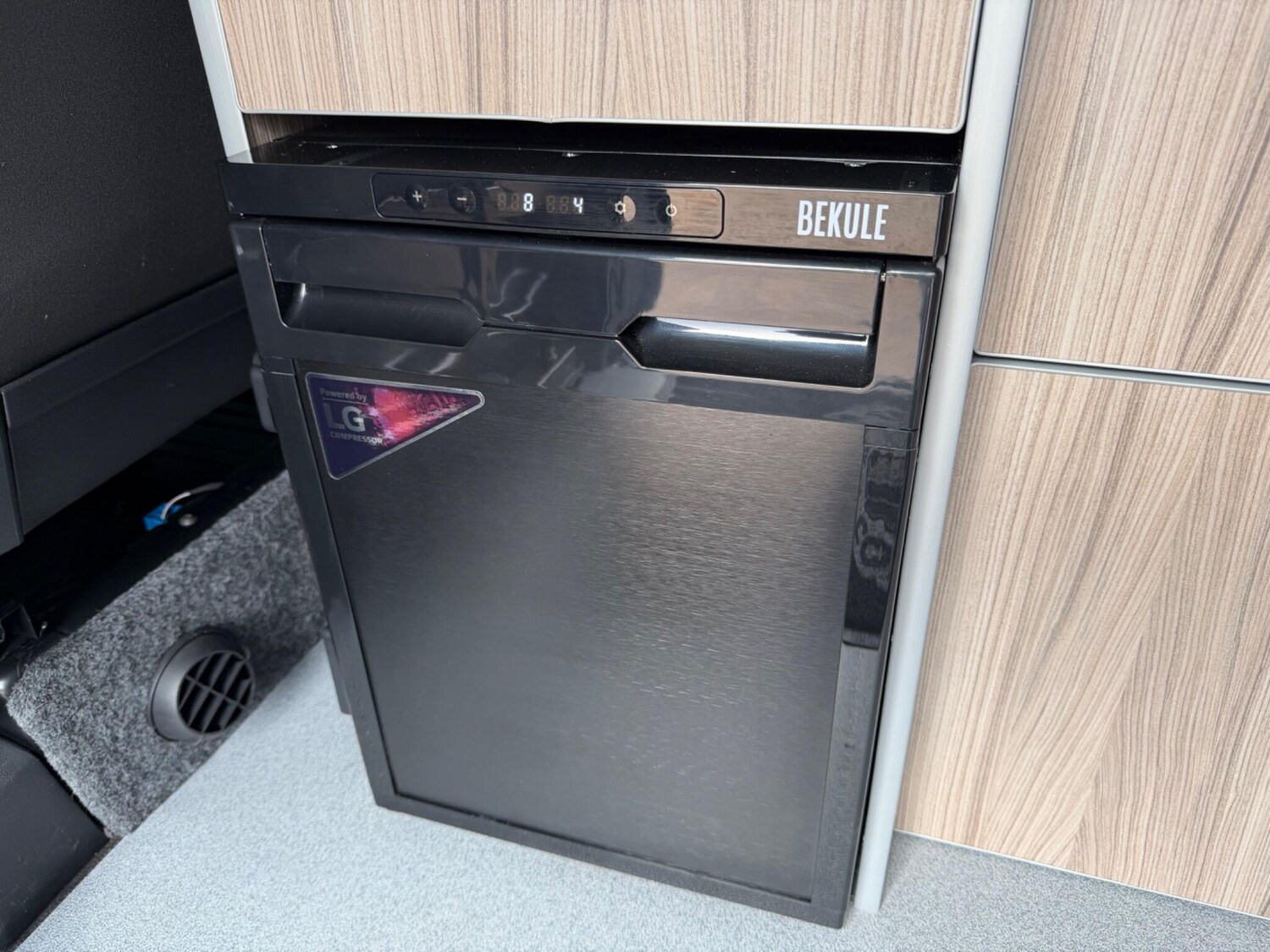 Used Volkswagen Campervan for sale - 77752978: Photo 9