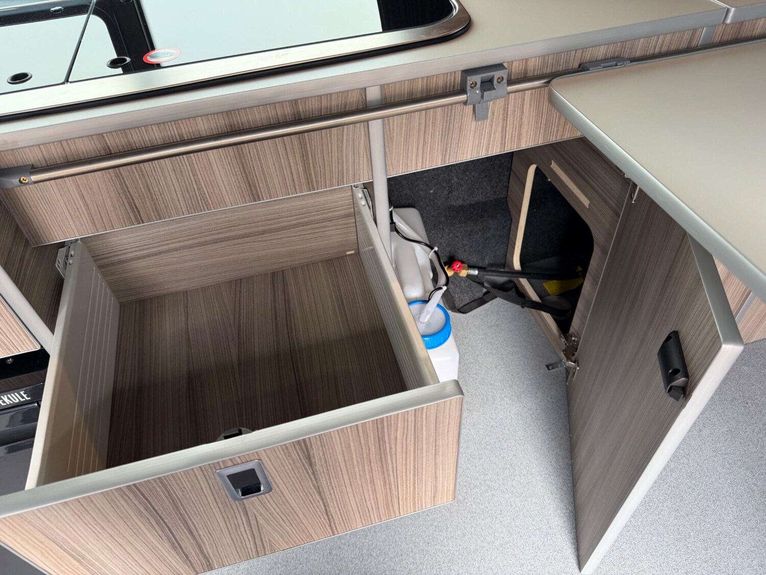 Used Volkswagen Campervan for sale - 77752978: Photo 90