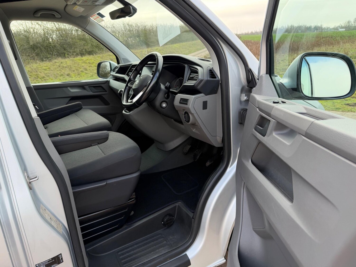 Used Volkswagen Campervan for sale - 77752978: Photo 93