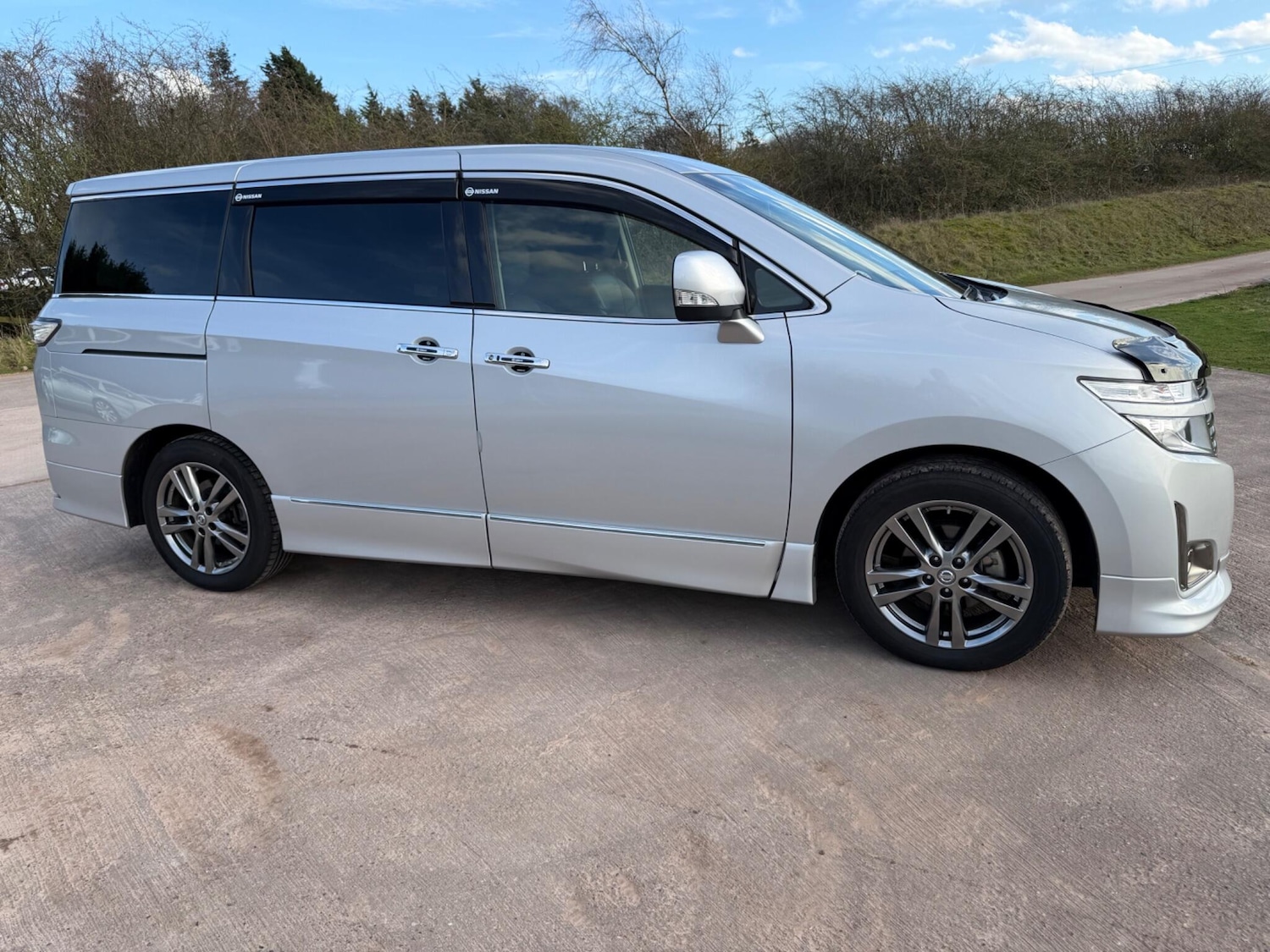 Used Nissan Elgrand 2024 for sale - 77723339: Photo 34