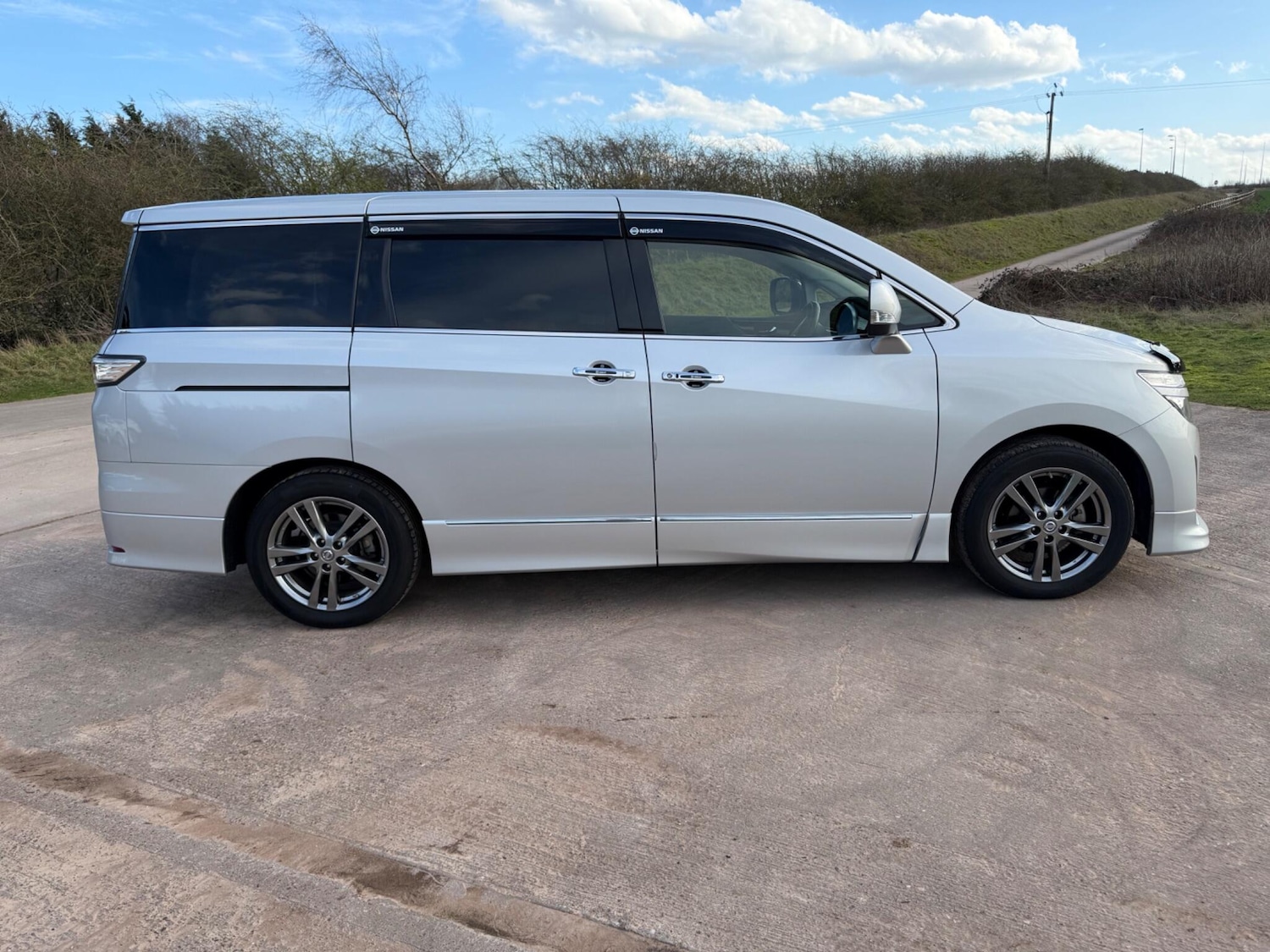 Used Nissan Elgrand 2024 for sale - 77723339: Photo 35
