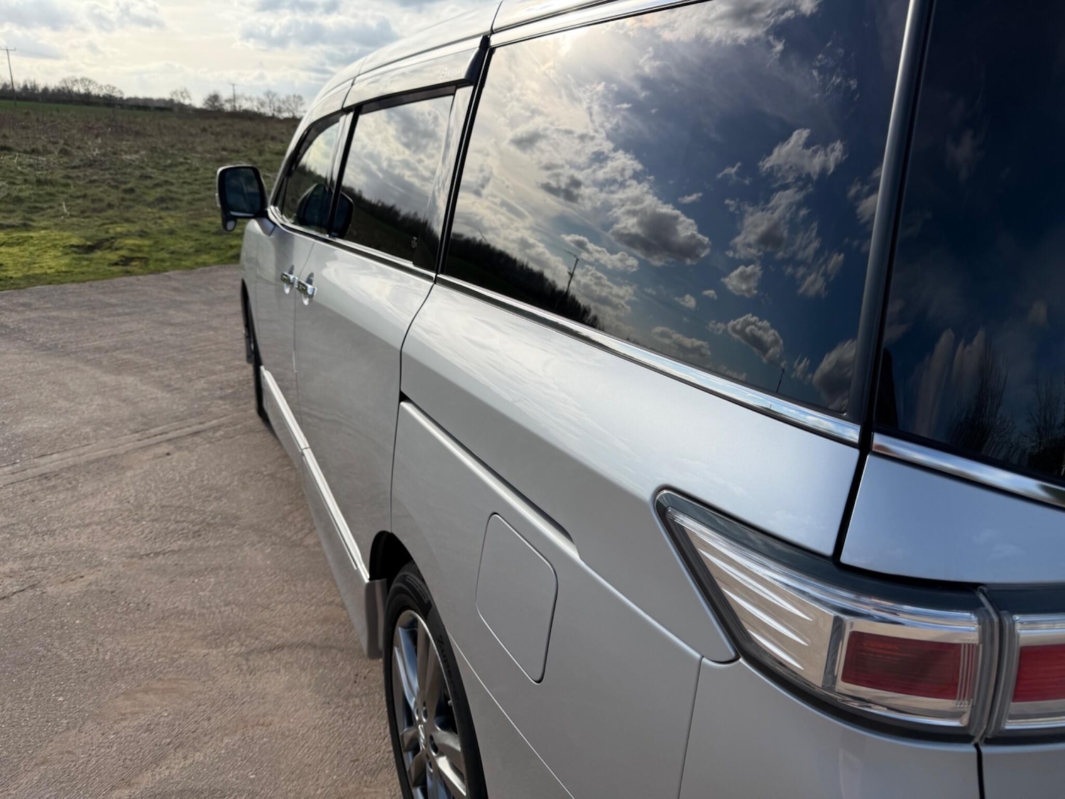 Used Nissan Elgrand 2024 for sale - 77723339: Photo 74