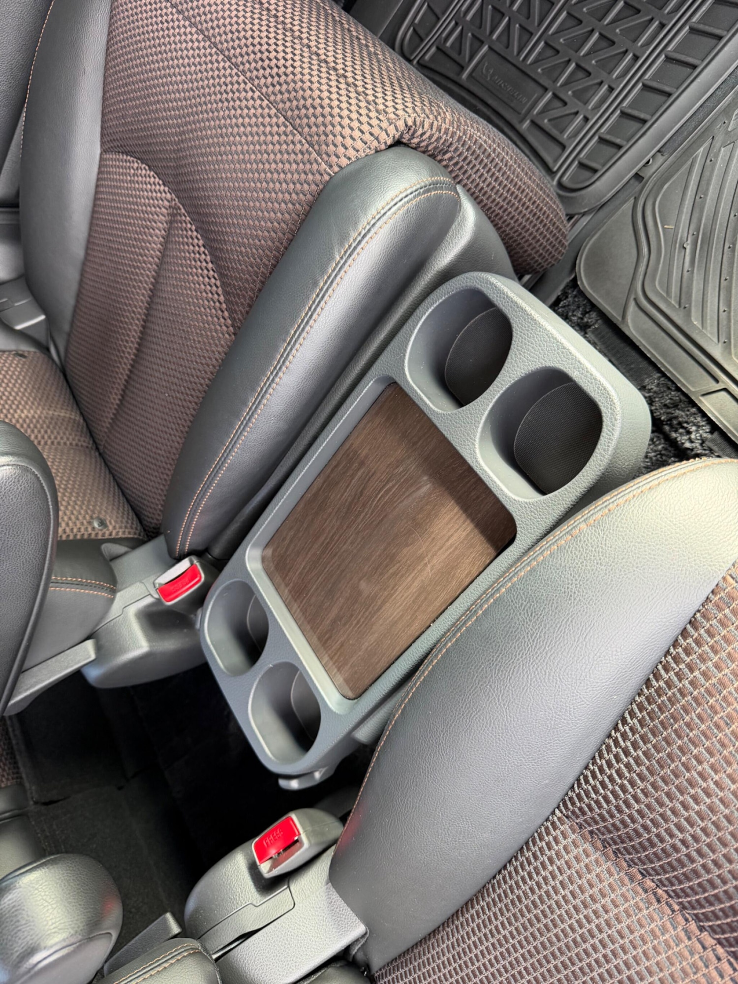 Used Nissan Elgrand 2024 for sale - 77723339: Photo 80