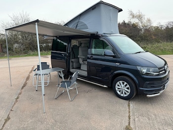 Used Volkswagen California 2019 for sale - 76714905: Photo