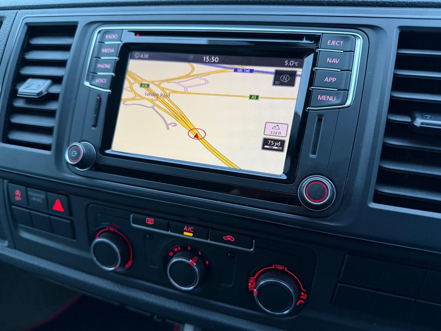 Used Volkswagen California 2019 for sale - 76714905: Photo 5