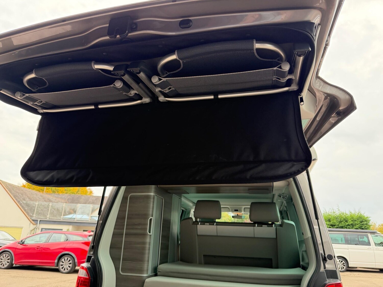 Used Volkswagen California 2018 for sale - 76314620: Photo 81