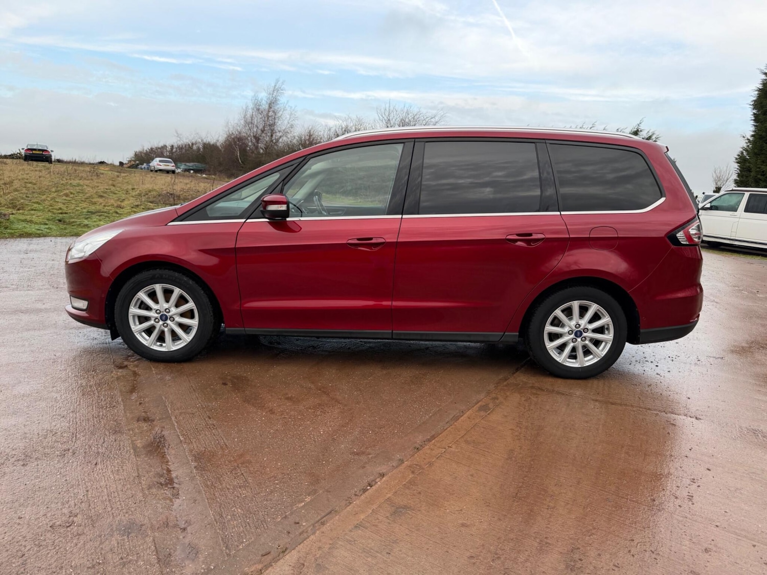 Used Ford Galaxy 2016 for sale - 77215367: Photo 17