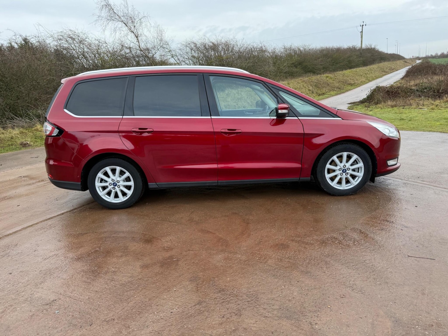 Used Ford Galaxy 2016 for sale - 77215367: Photo 30