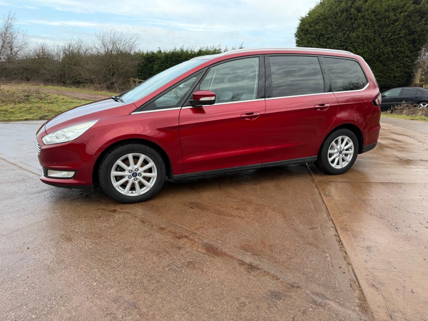 Used Ford Galaxy 2016 for sale - 77215367: Photo 33