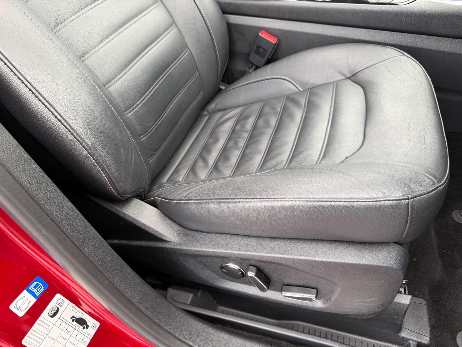 Used Ford Galaxy 2016 for sale - 77215367: Photo 42