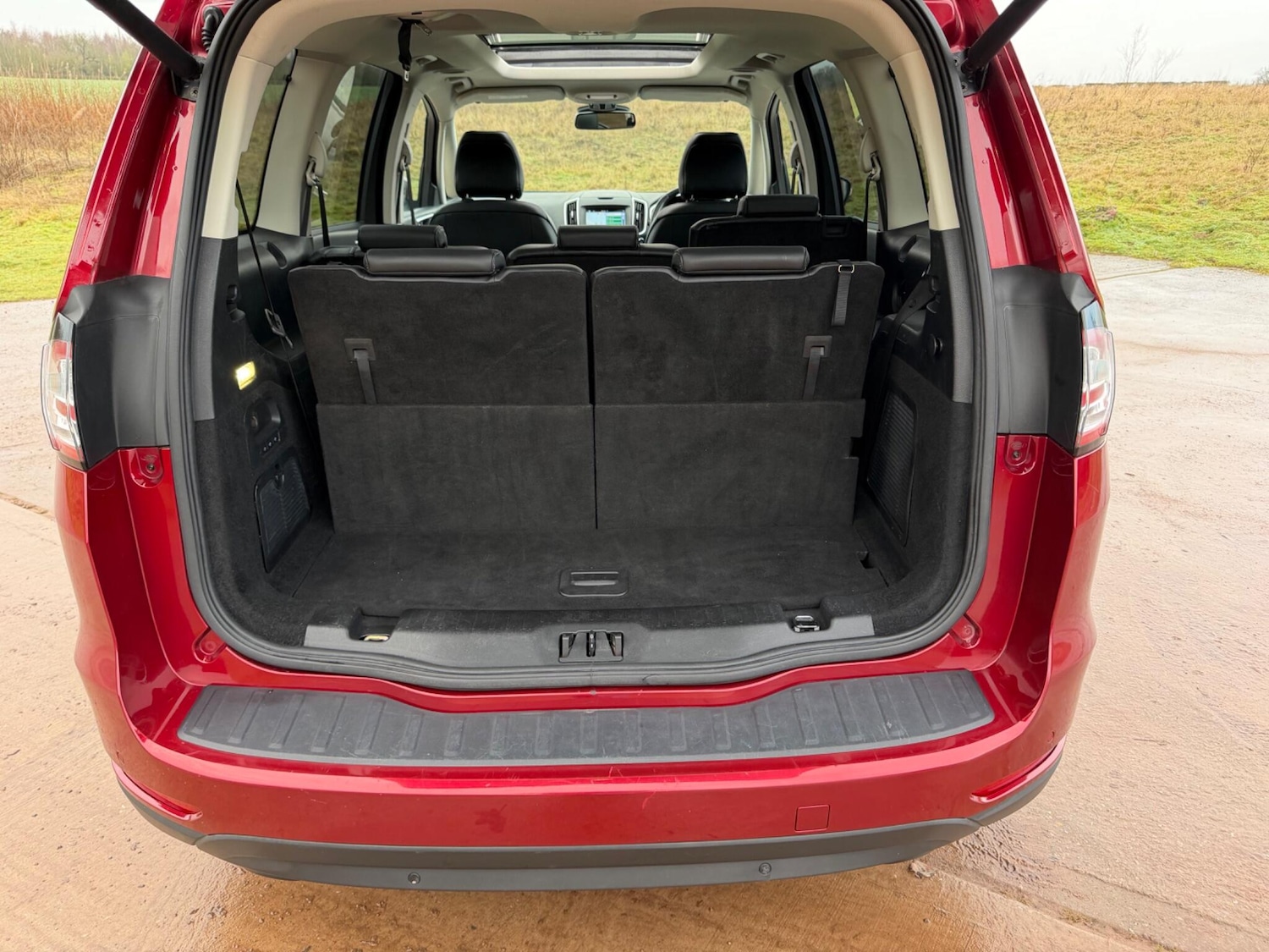 Used Ford Galaxy 2016 for sale - 77215367: Photo 51