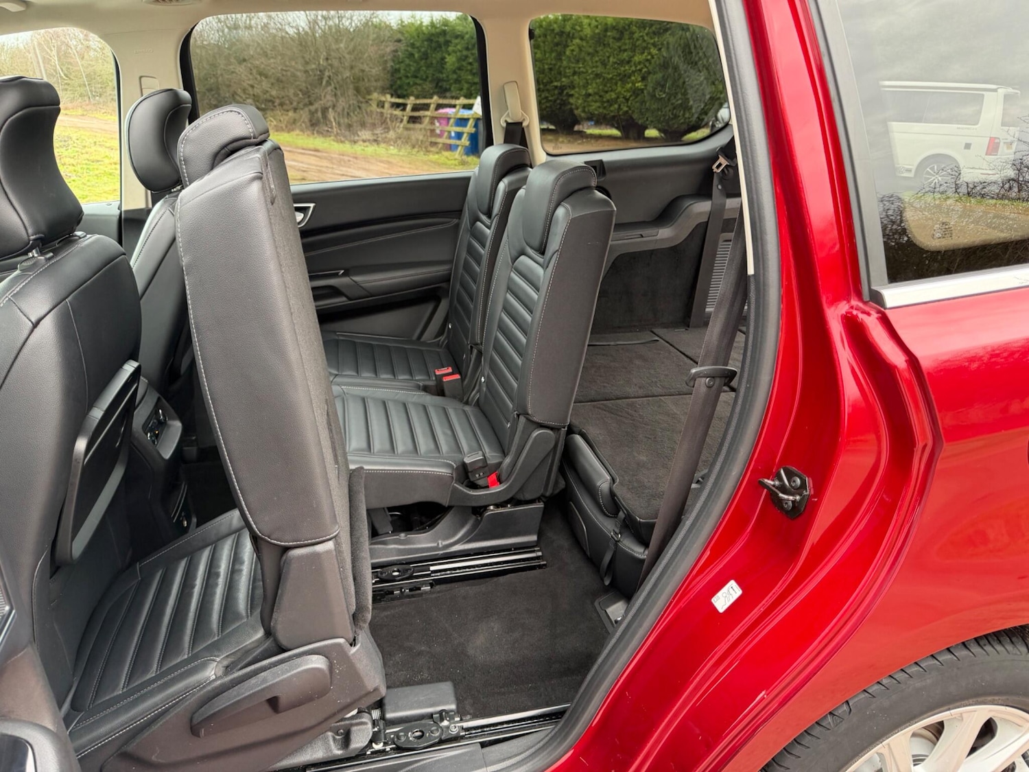 Used Ford Galaxy 2016 for sale - 77215367: Photo 56