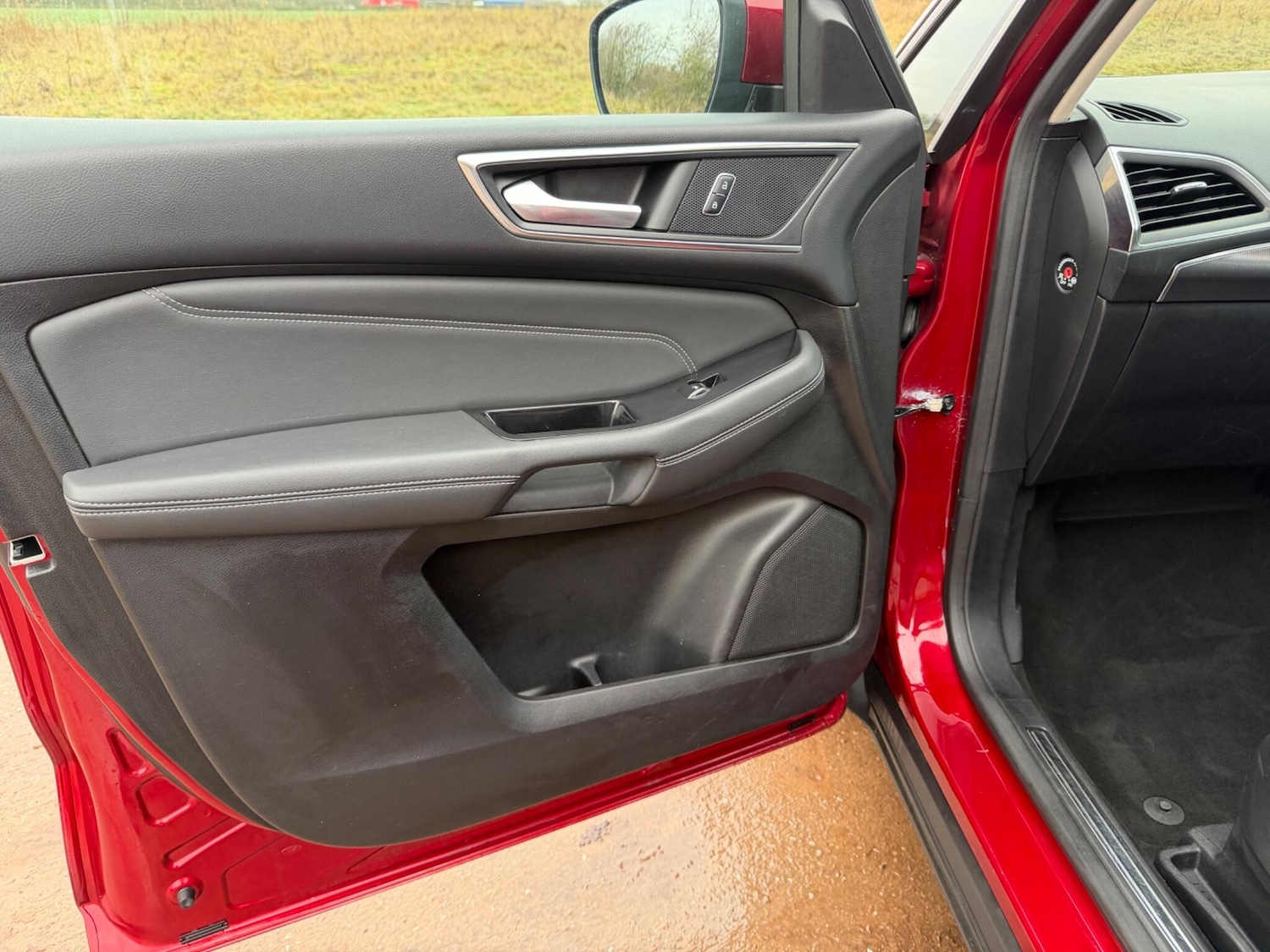 Used Ford Galaxy 2016 for sale - 77215367: Photo 64