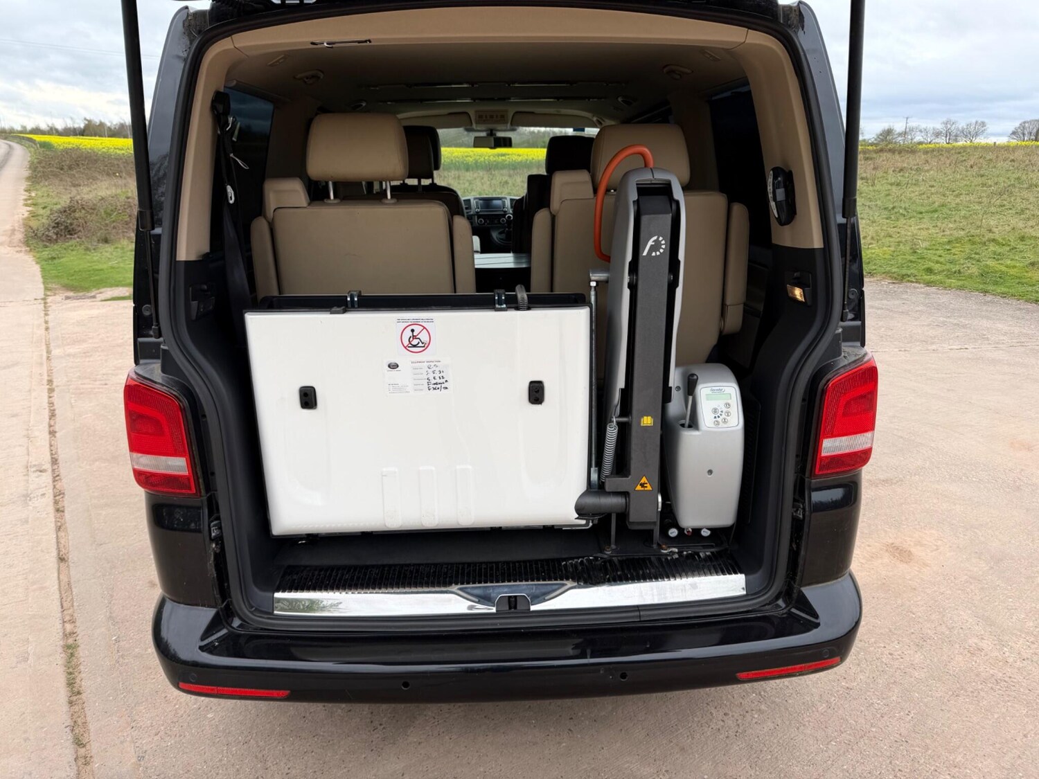 Used Volkswagen Caravelle for sale - 78007642: Photo 22