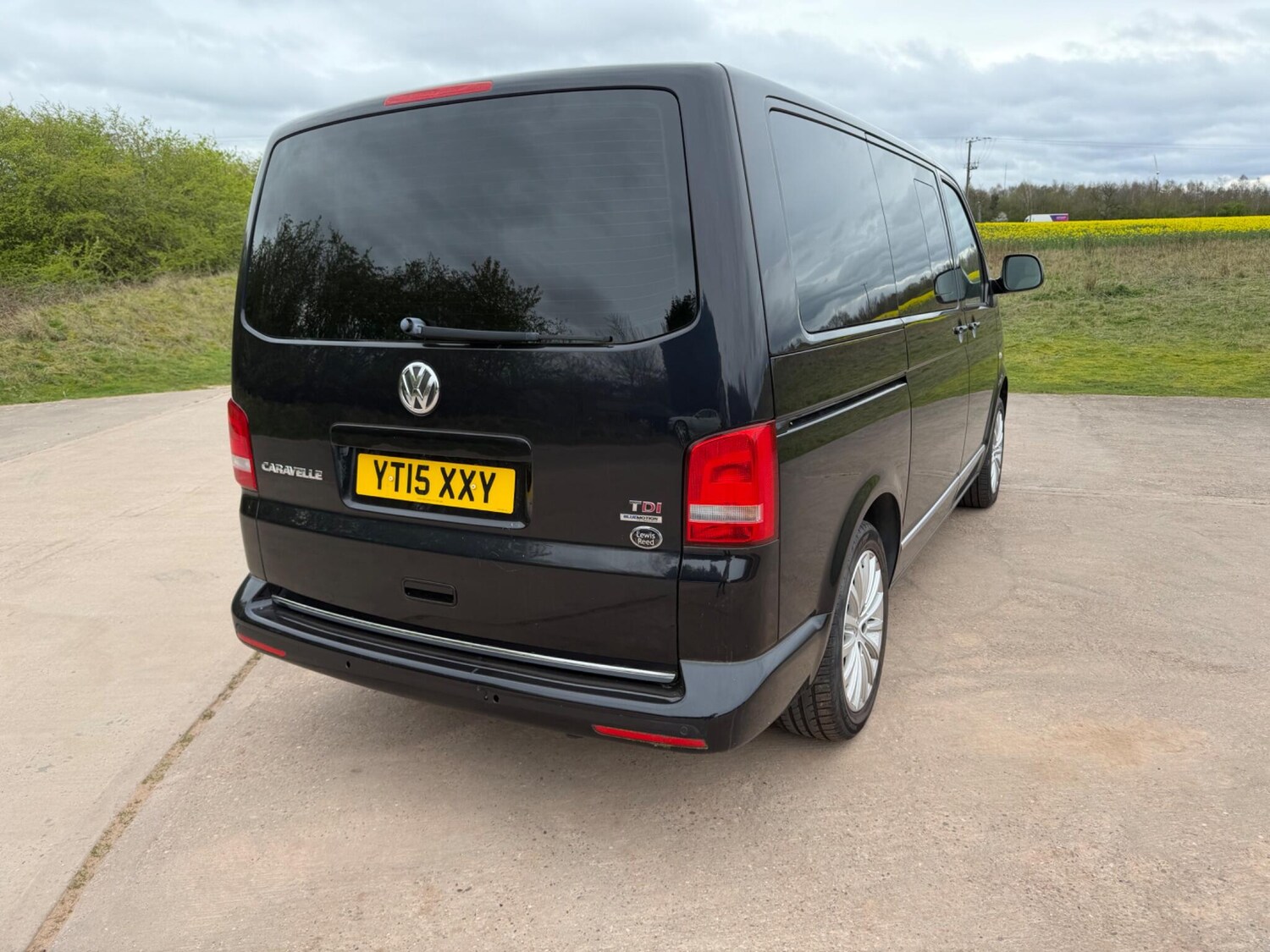 Used Volkswagen Caravelle for sale - 78007642: Photo 6