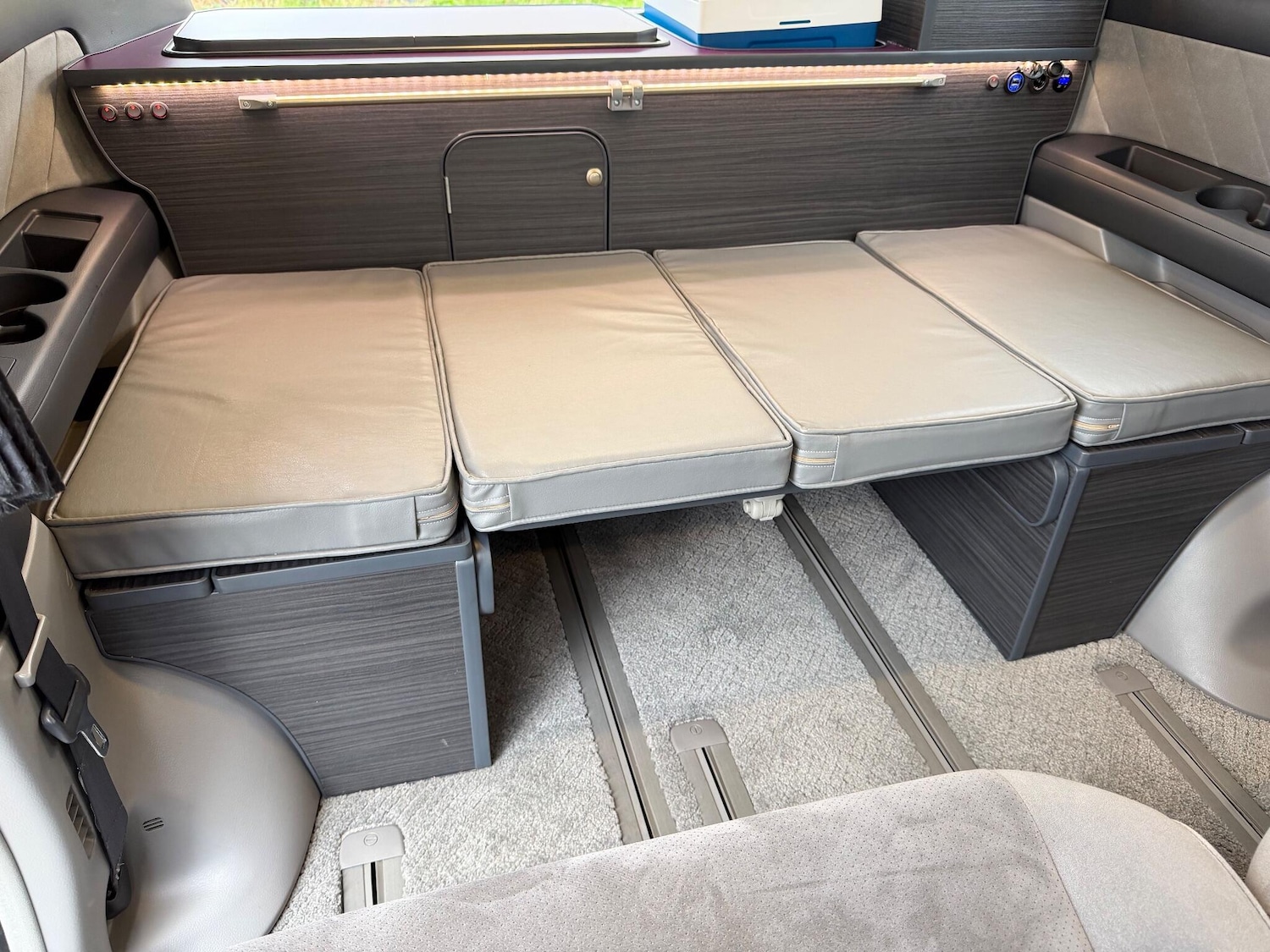 Used Toyota Alphard 2024 for sale - 76283938: Photo 12