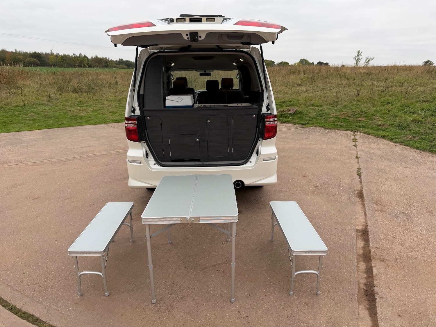 Used Toyota Alphard 2024 for sale - 76283938: Photo 15