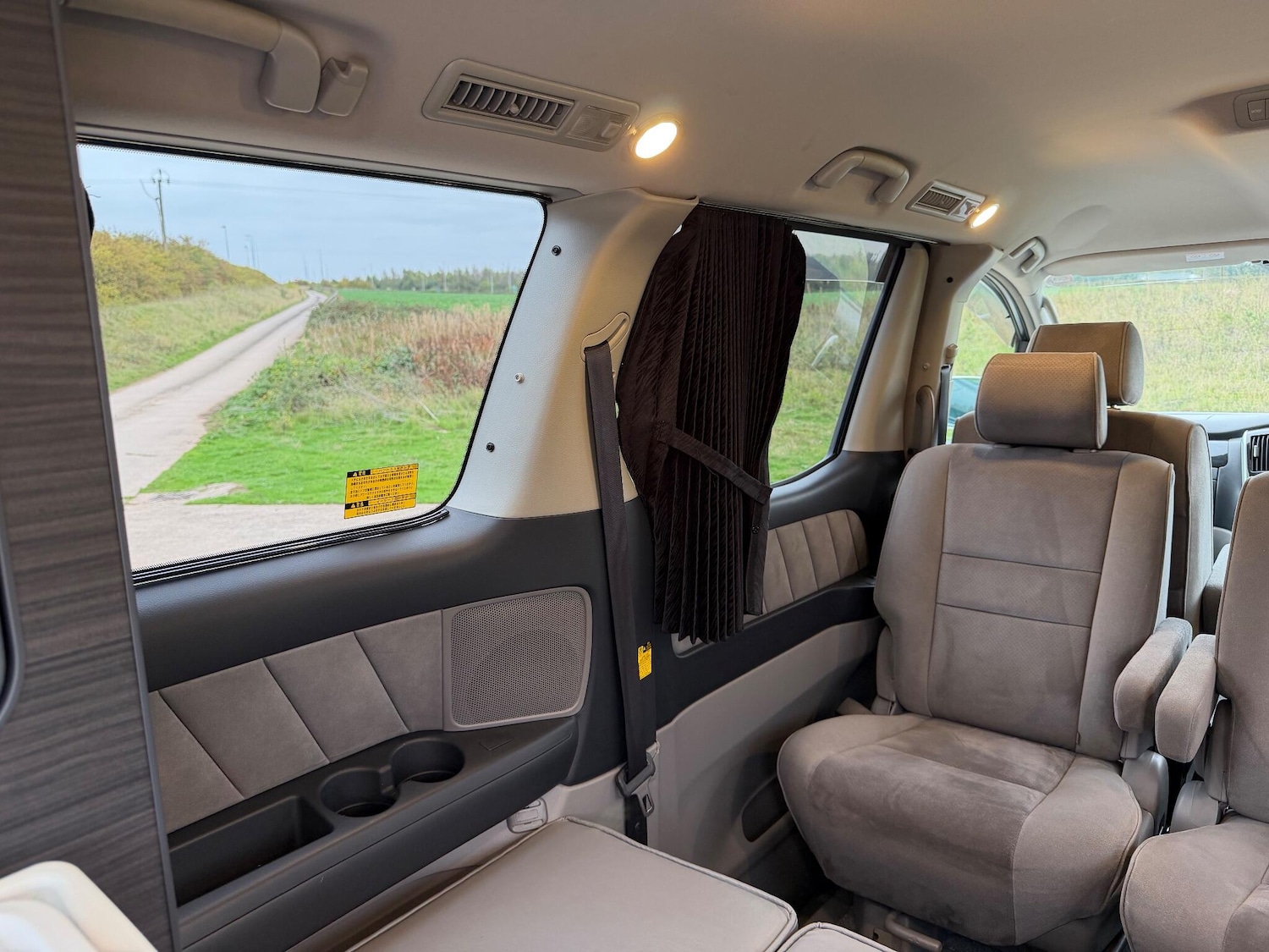 Used Toyota Alphard 2024 for sale - 76283938: Photo 28