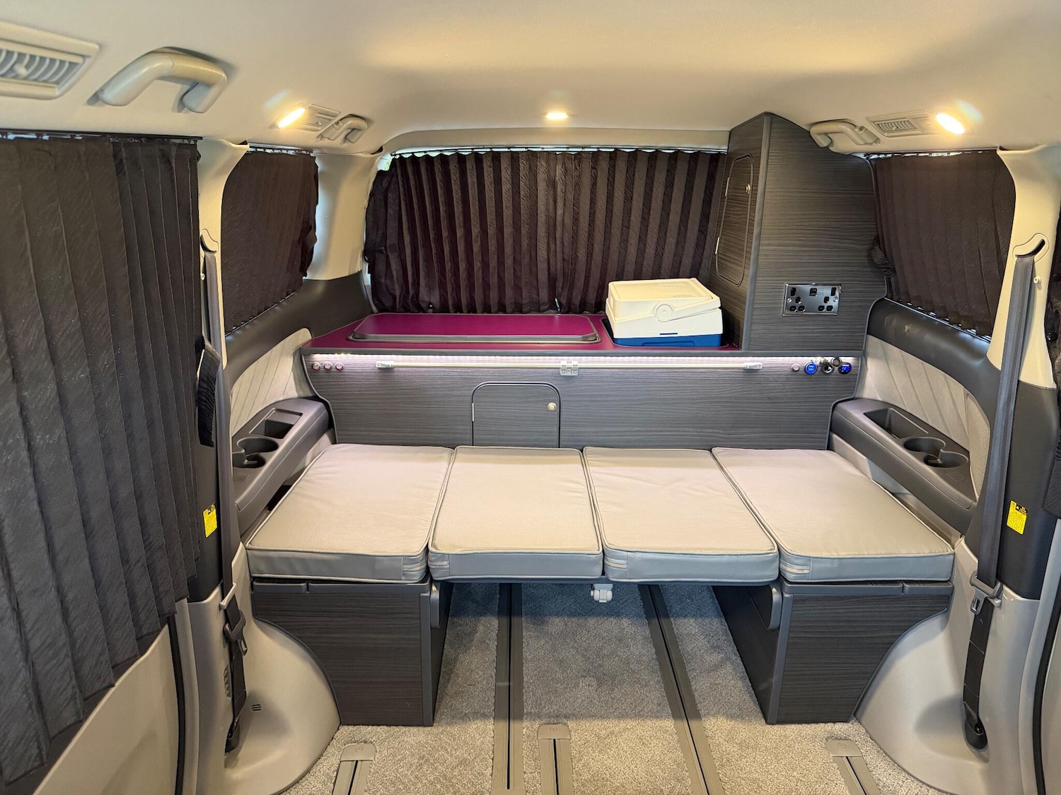 Used Toyota Alphard 2024 for sale - 76283938: Photo 39