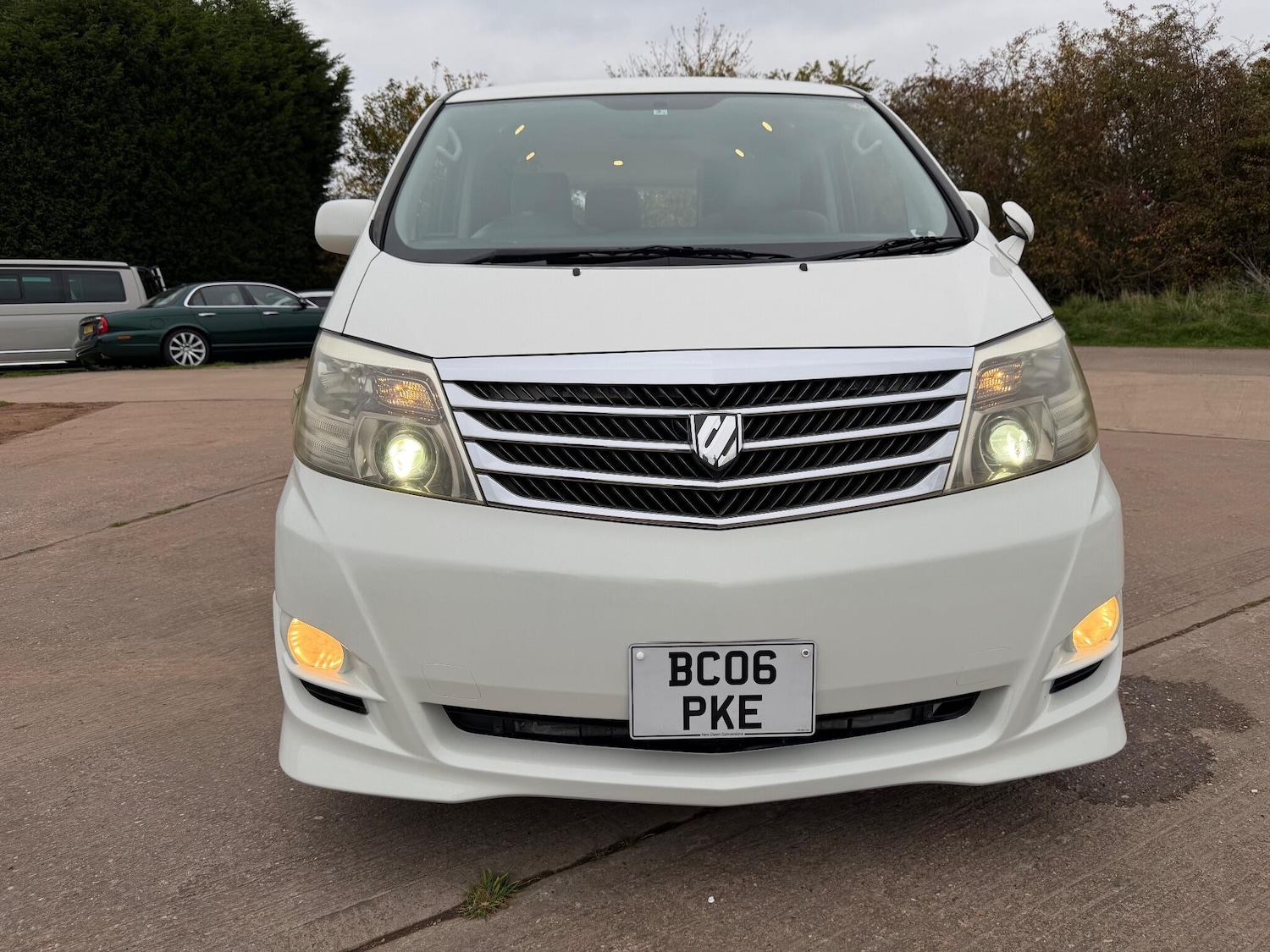 Used Toyota Alphard 2024 for sale - 76283938: Photo 48