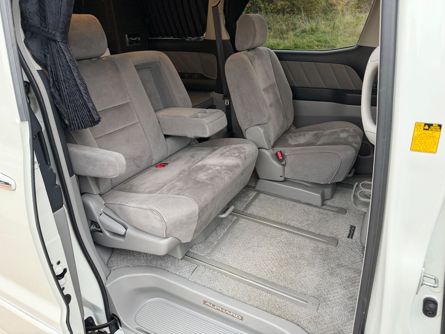 Used Toyota Alphard 2024 for sale - 76283938: Photo 6