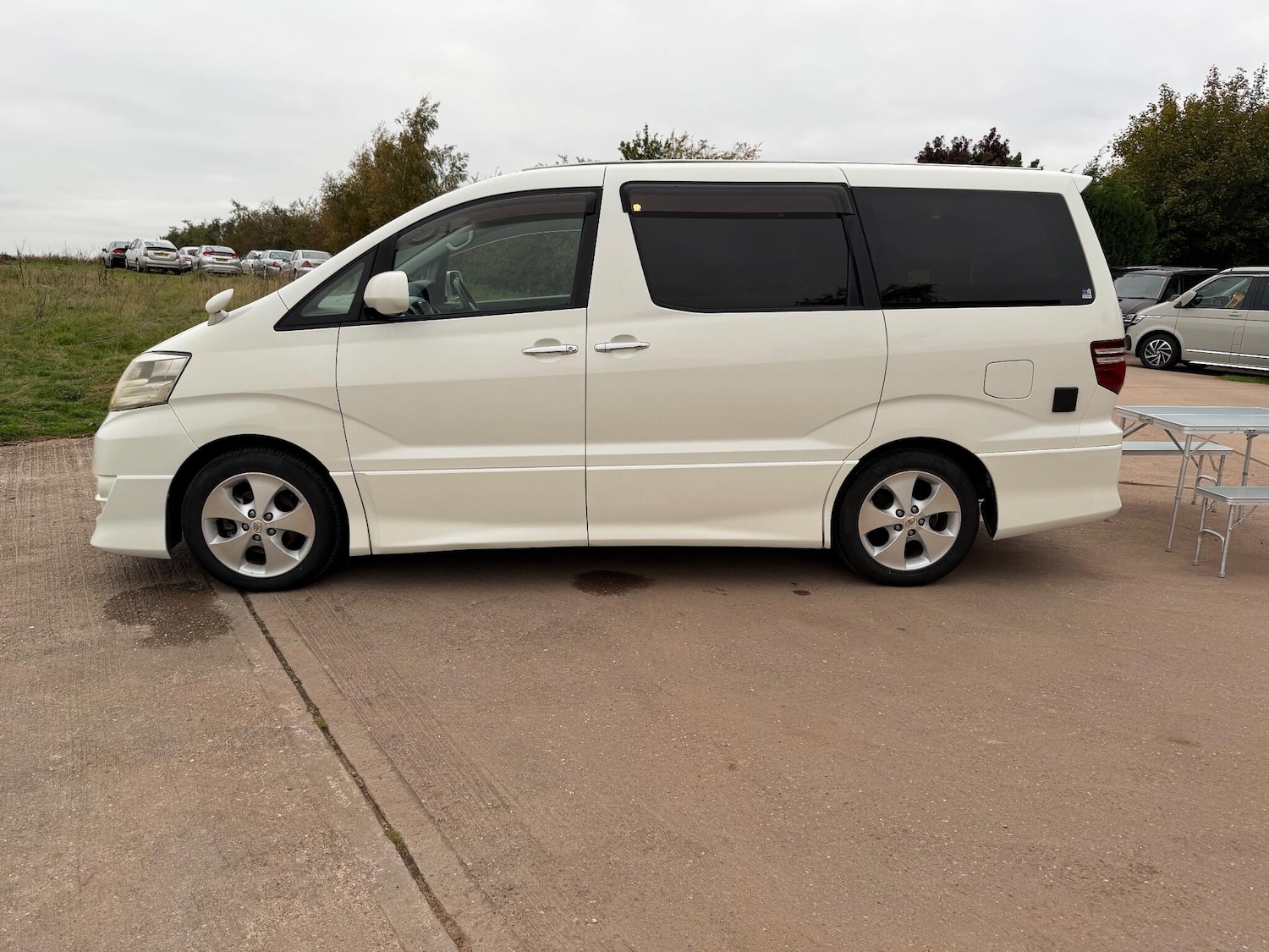Used Toyota Alphard 2024 for sale - 76283938: Photo 79
