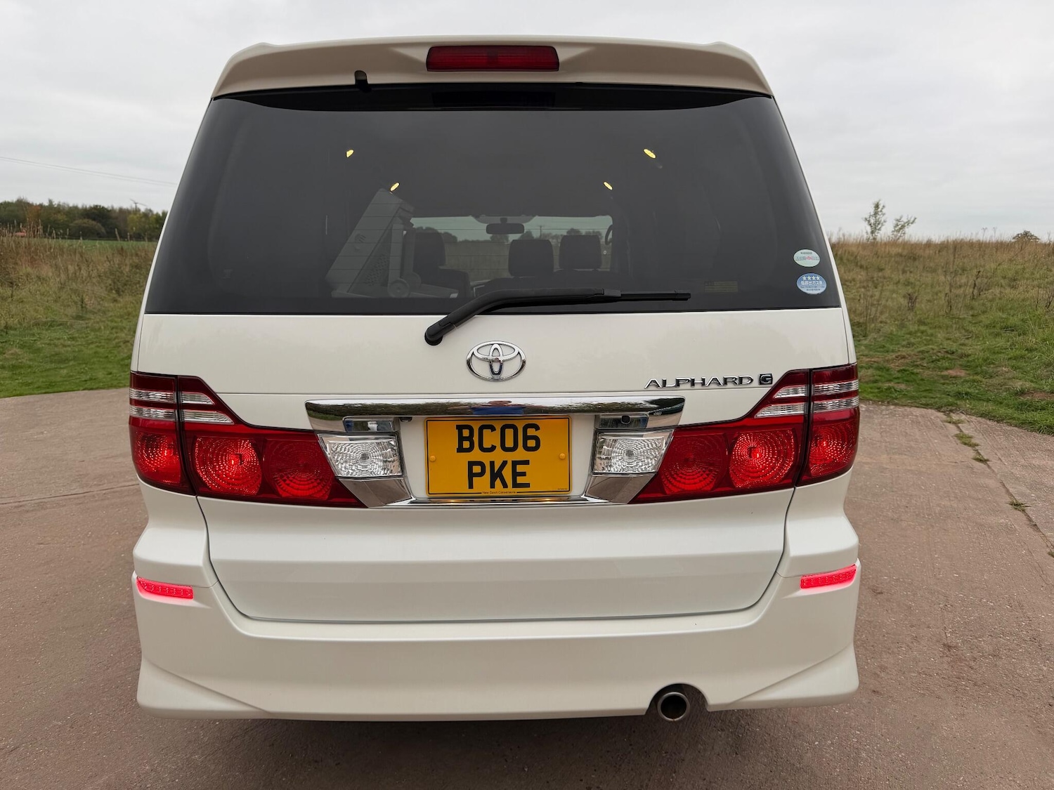 Used Toyota Alphard 2024 for sale - 76283938: Photo 91