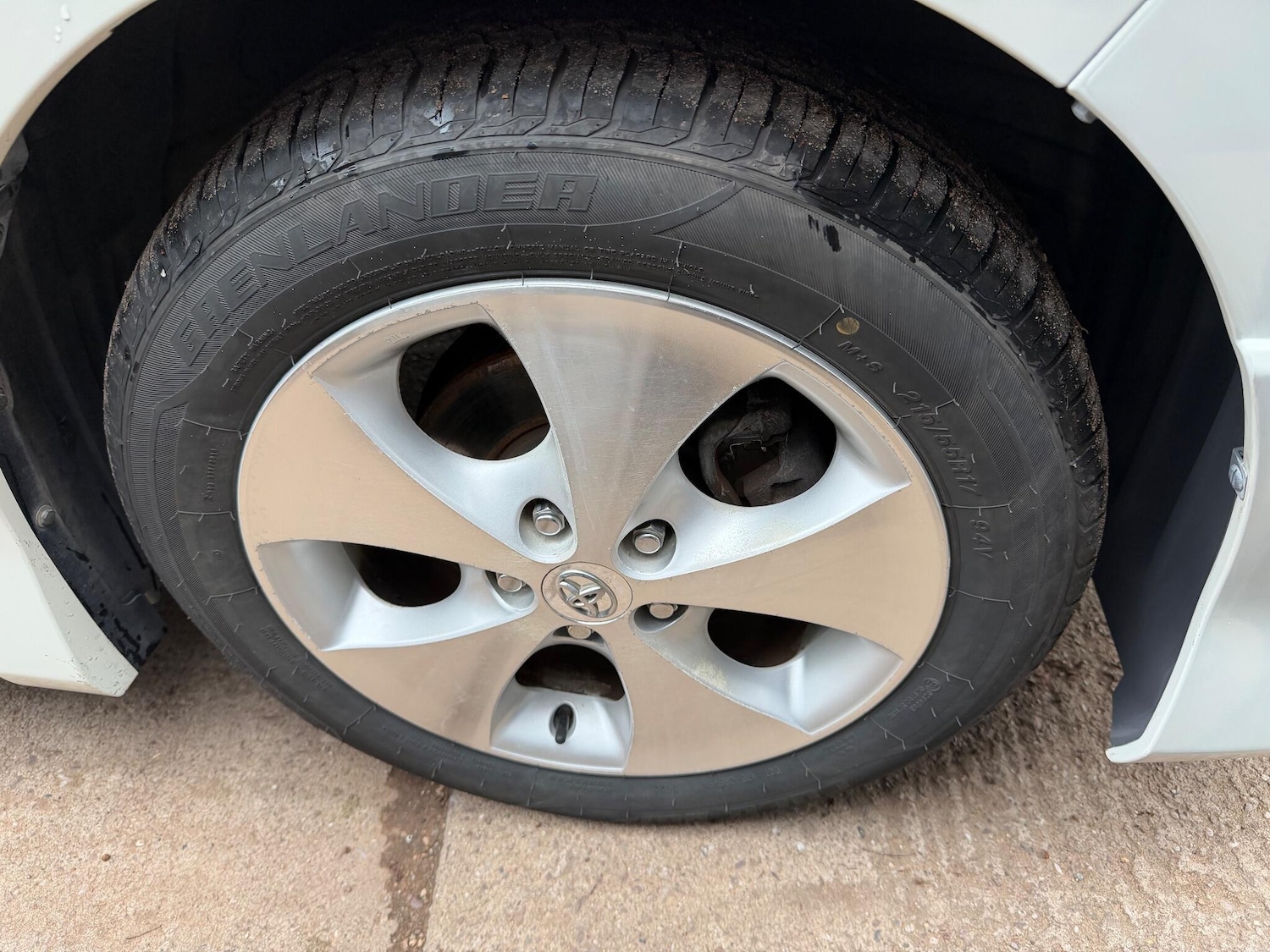 Used Toyota Alphard 2024 for sale - 76283938: Photo 98