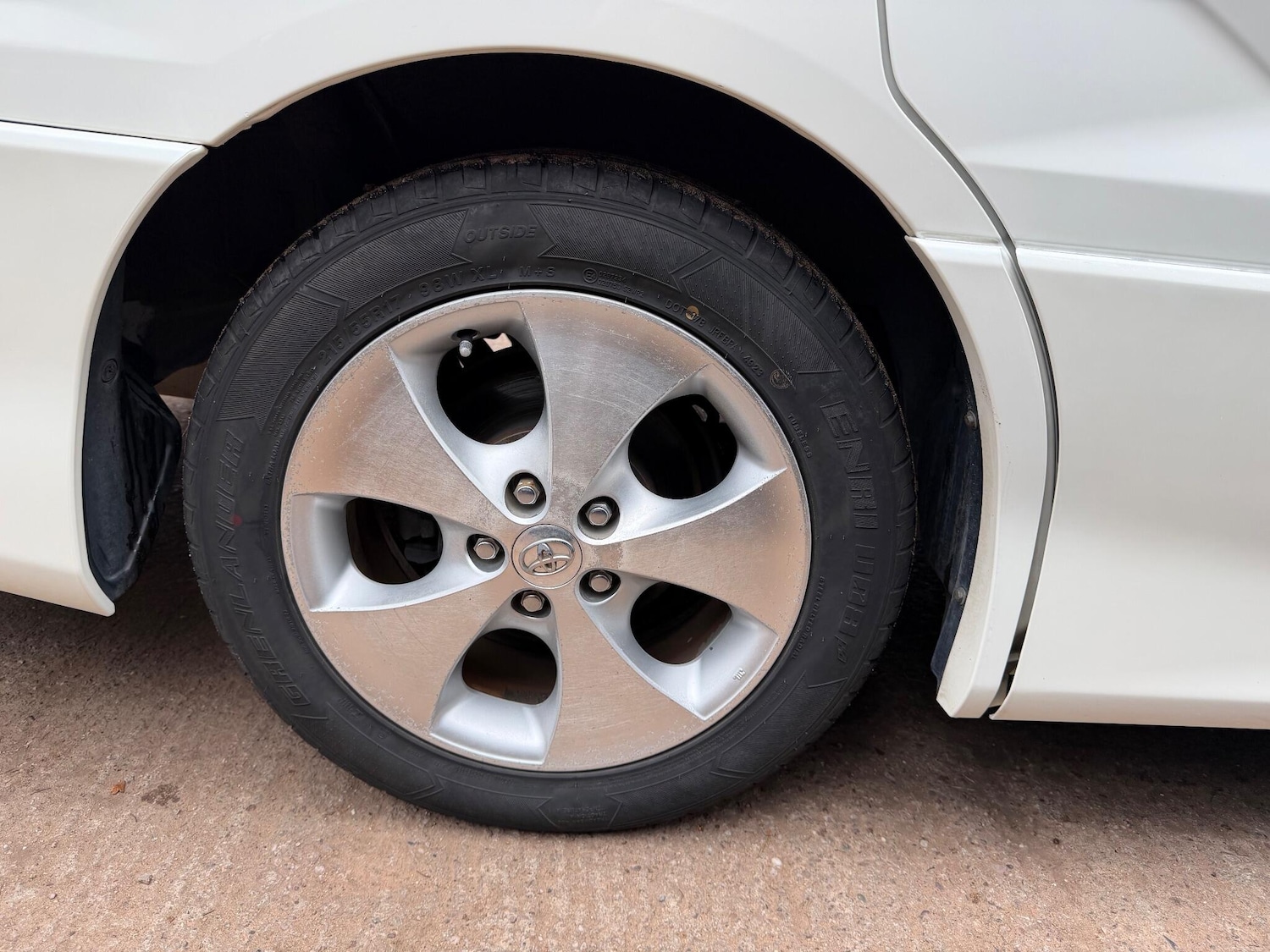 Used Toyota Alphard 2024 for sale - 76283938: Photo 99