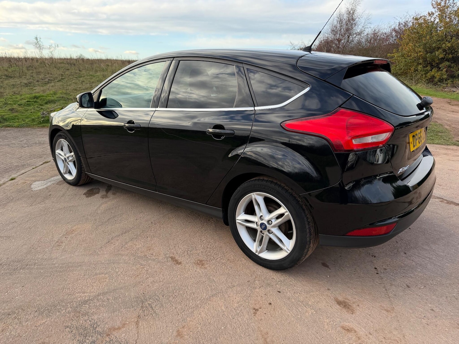 Used Ford Focus 2016 for sale - 76634002: Photo 2