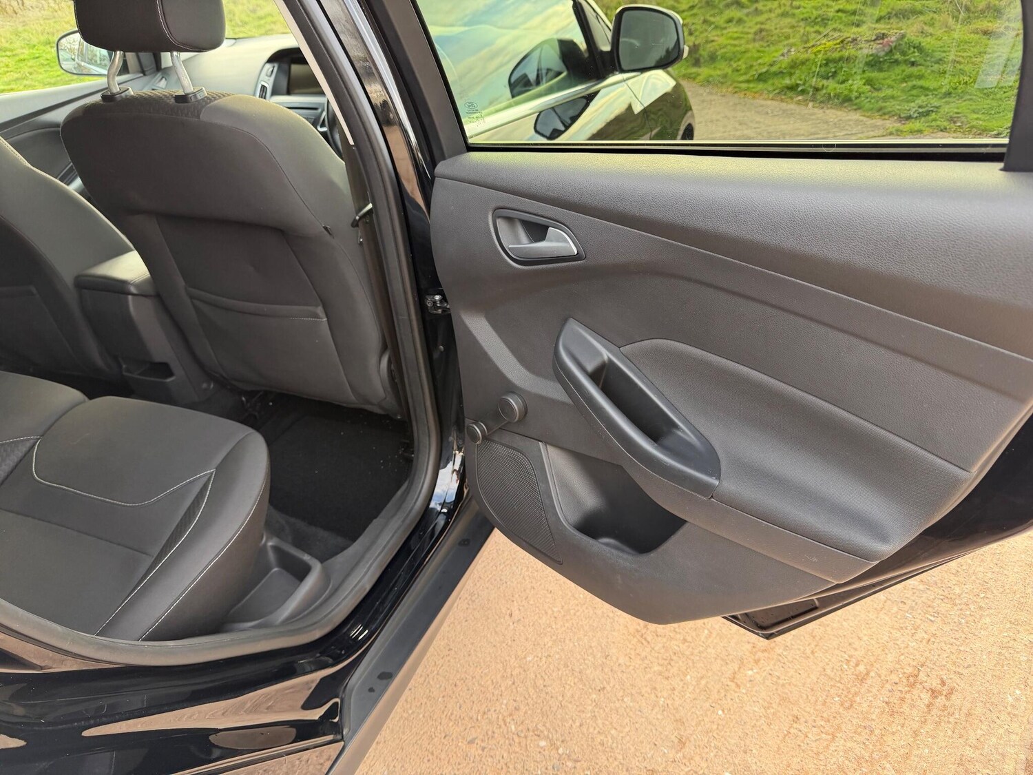 Used Ford Focus 2016 for sale - 76634002: Photo 42