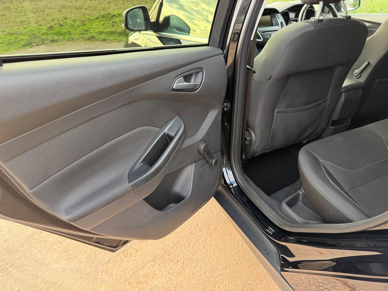 Used Ford Focus 2016 for sale - 76634002: Photo 43