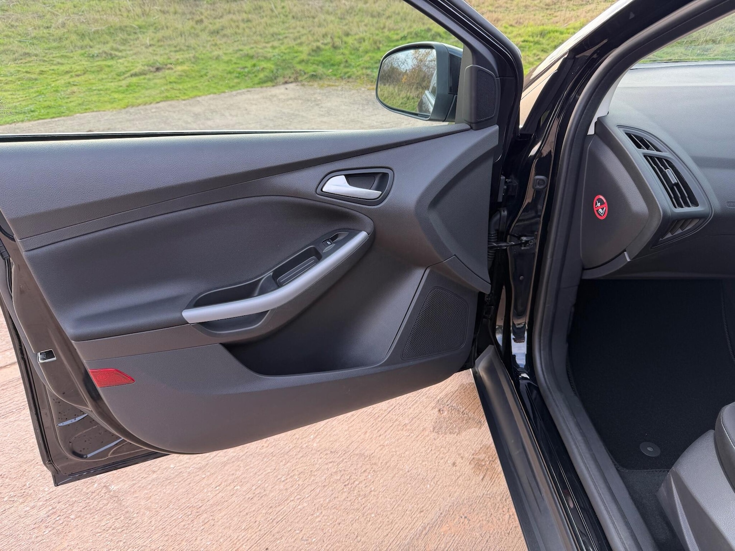 Used Ford Focus 2016 for sale - 76634002: Photo 45