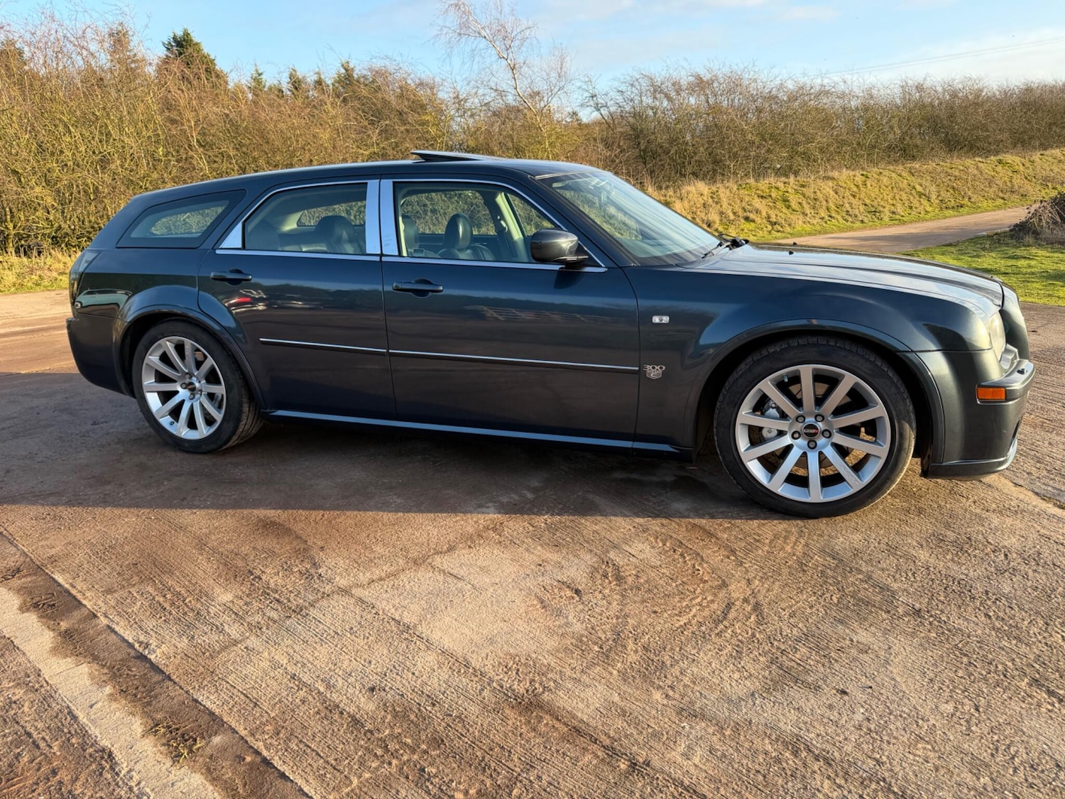 Used Chrysler 300C 2009 for sale - 77376757: Photo 25