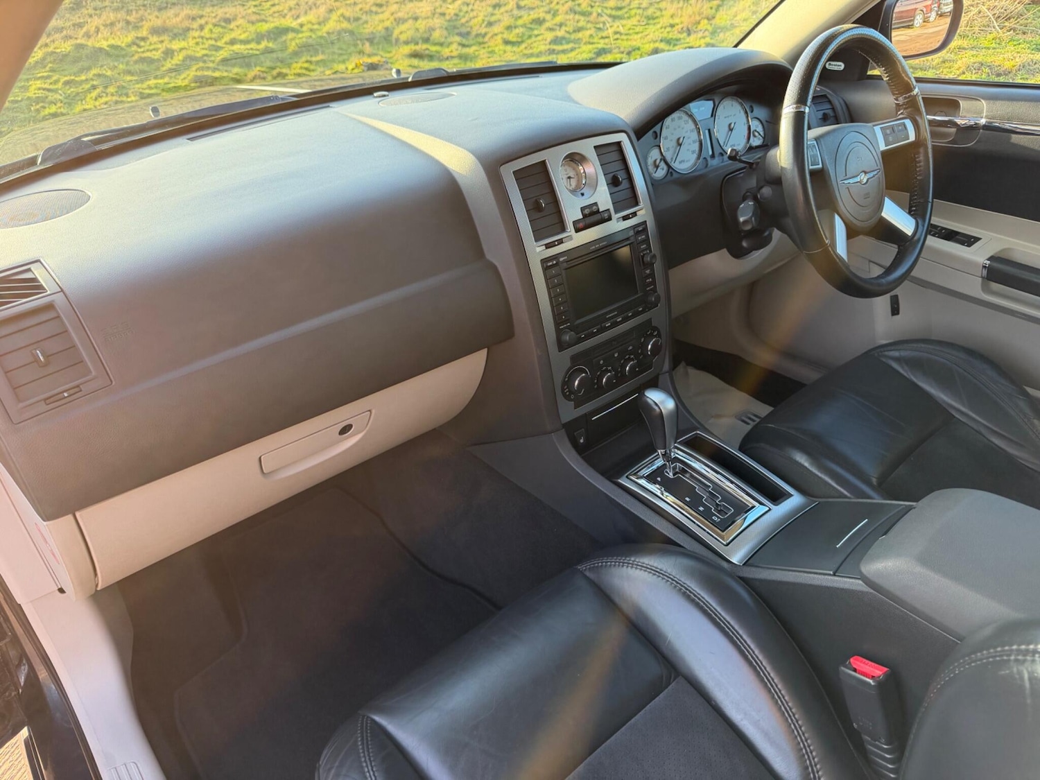 Used Chrysler 300C 2009 for sale - 77376757: Photo 64