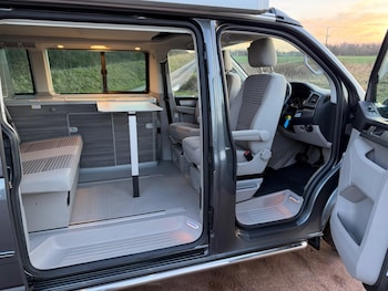 Used Volkswagen California 2017 for sale - 77359176: Photo