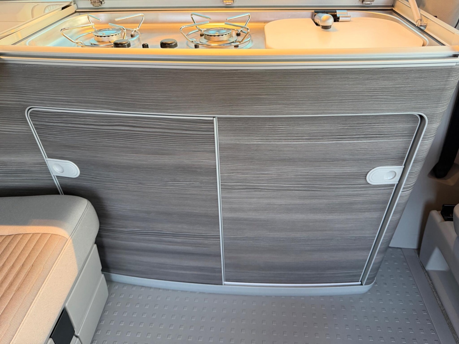 Used Volkswagen California 2017 for sale - 77359176: Photo 58