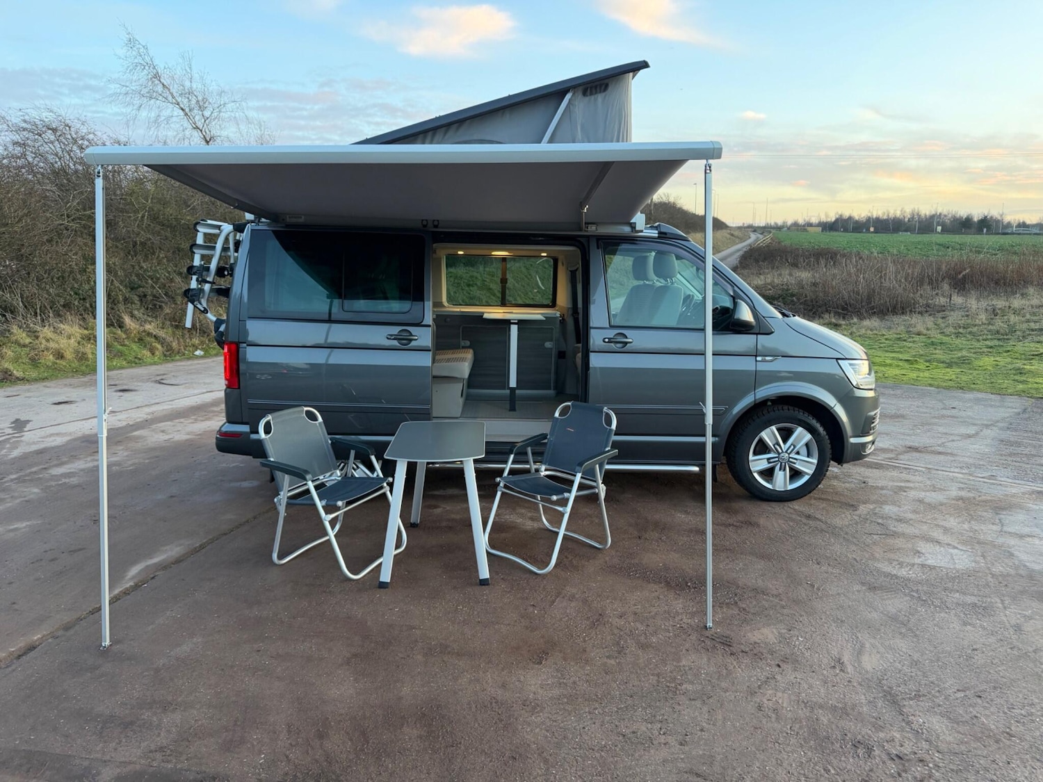 Used Volkswagen California 2017 for sale - 77359176: Photo 80