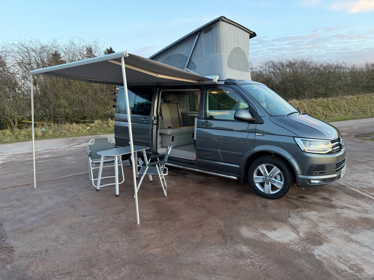 Used Volkswagen California 2017 for sale - 77359176: Photo 81