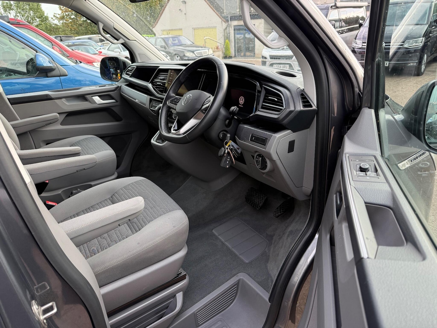 Used Volkswagen California 2022 for sale - 76152680: Photo 3