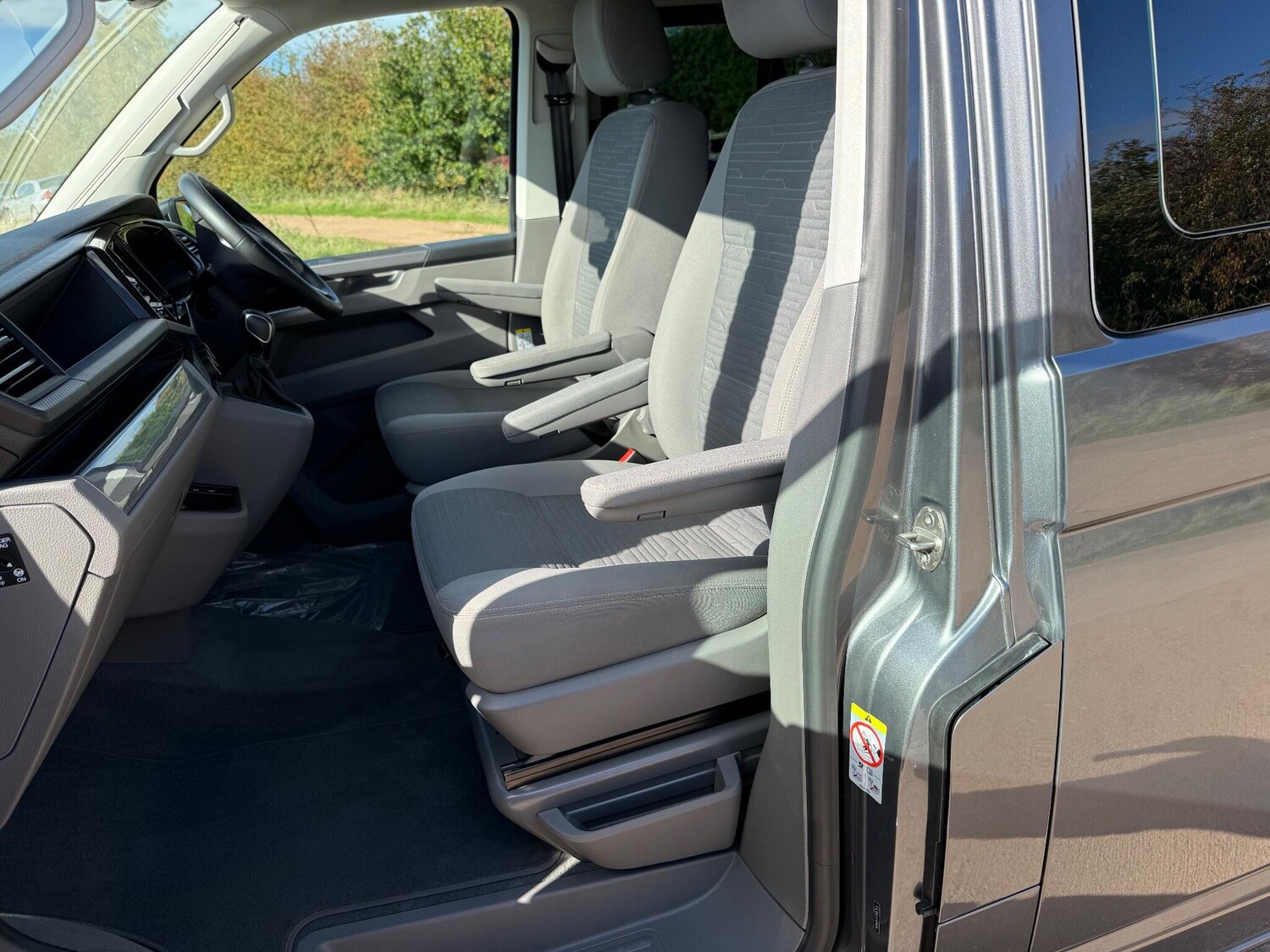 Used Volkswagen California 2022 for sale - 76152680: Photo 45