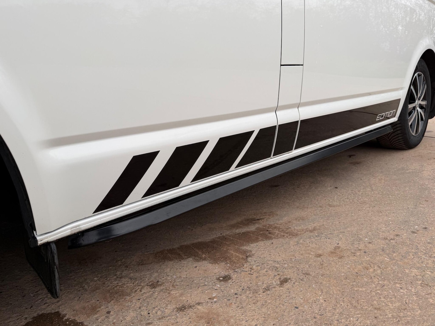 Used Volkswagen California 2018 for sale - 77040994: Photo 32