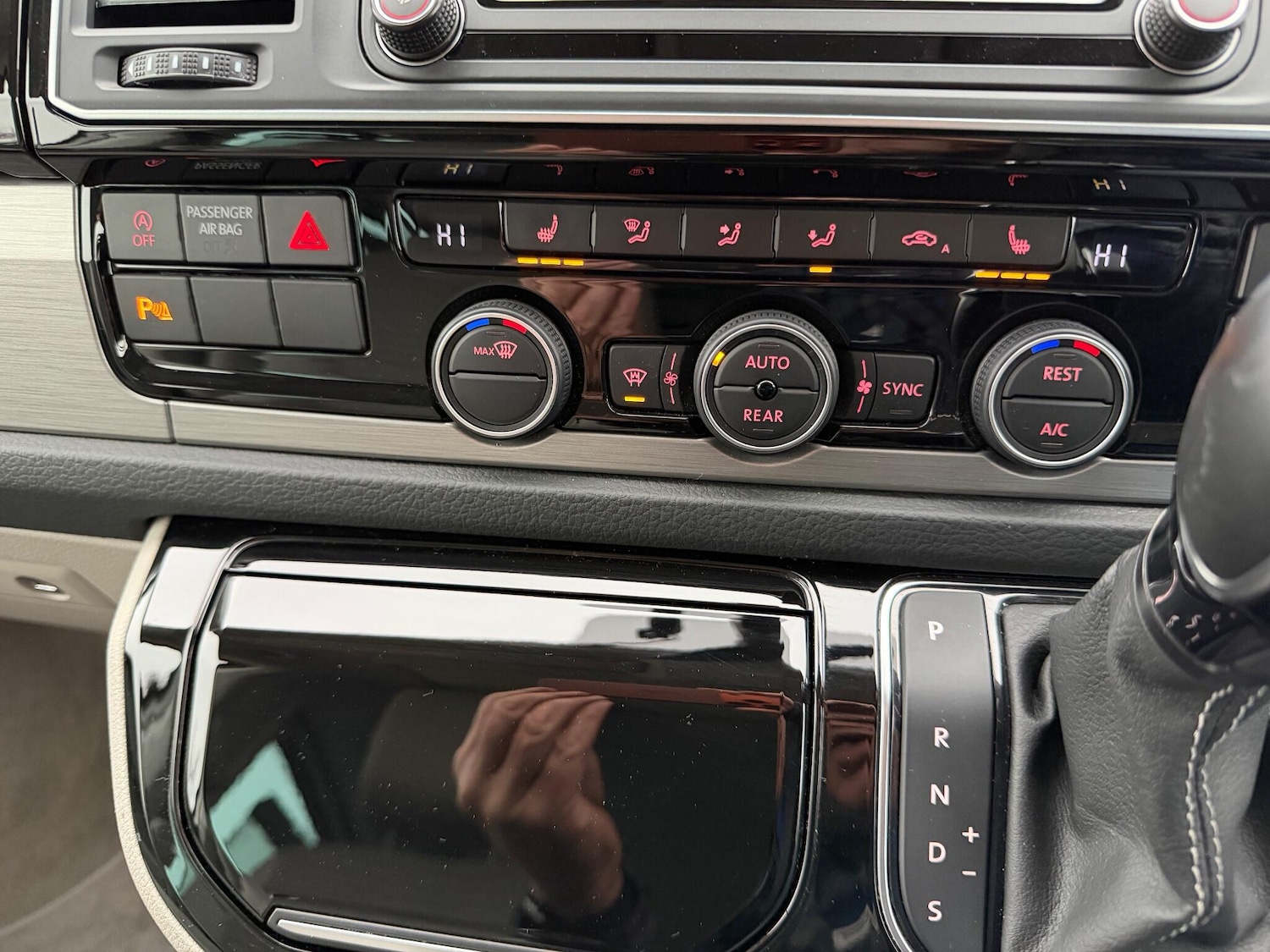 Used Volkswagen California 2018 for sale - 77040994: Photo 5