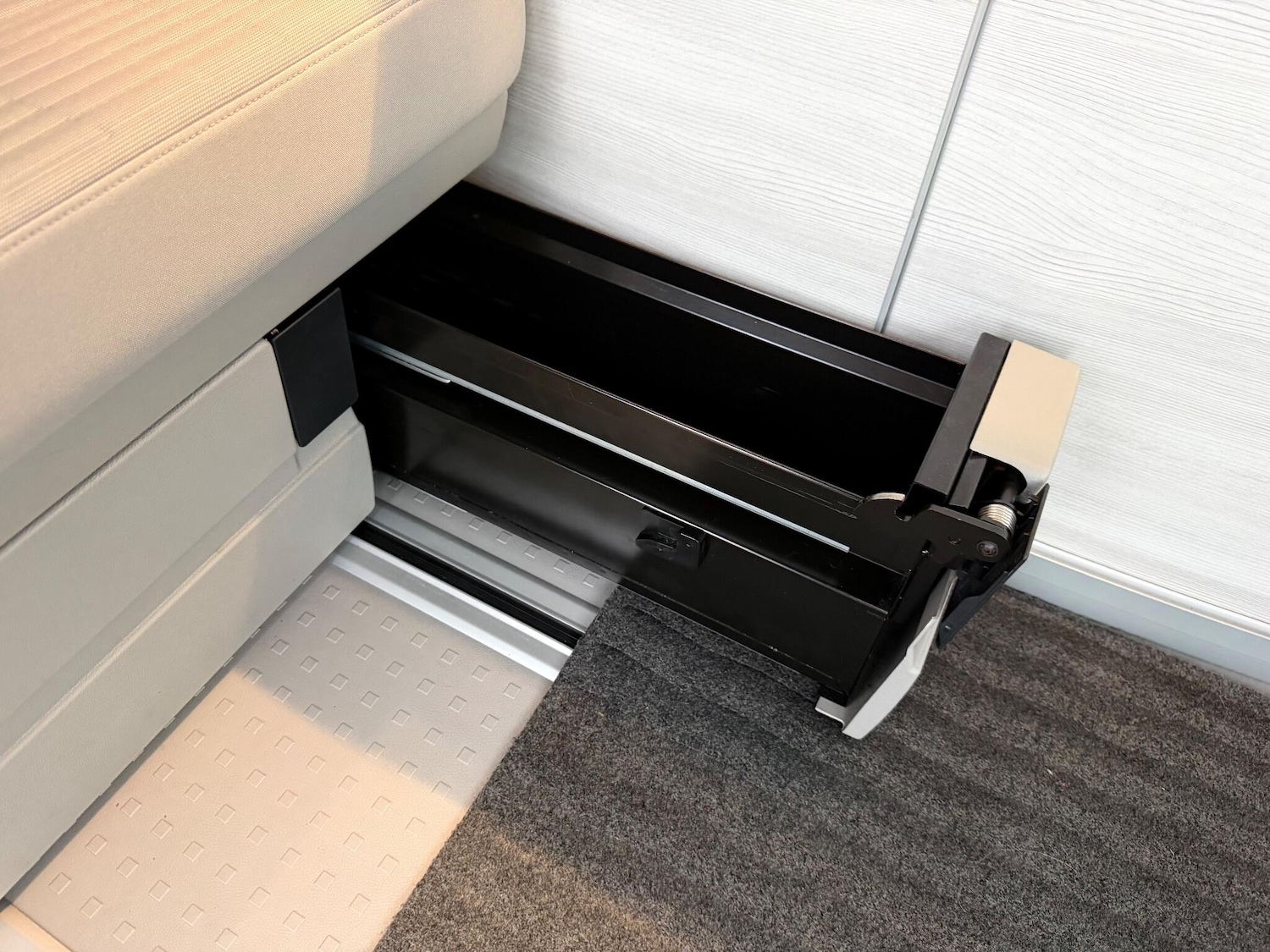 Used Volkswagen California 2018 for sale - 77040994: Photo 58