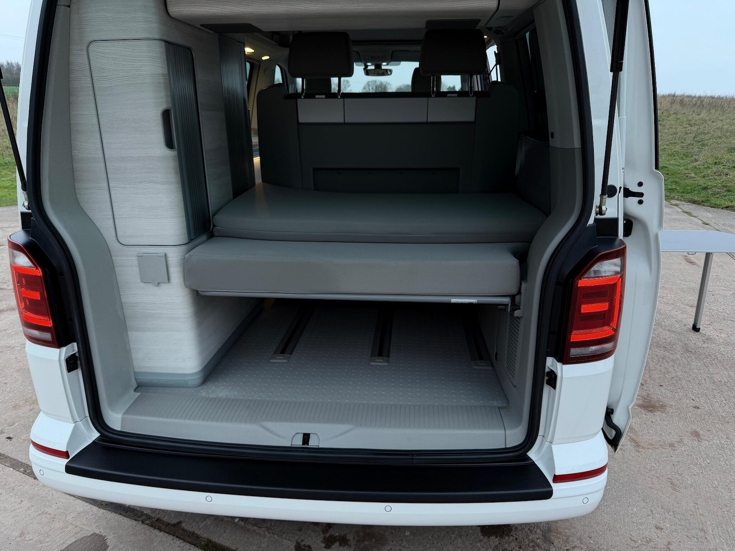 Used Volkswagen California 2018 for sale - 77040994: Photo 70