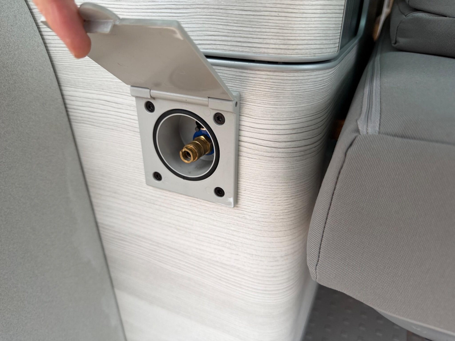 Used Volkswagen California 2018 for sale - 77040994: Photo 73