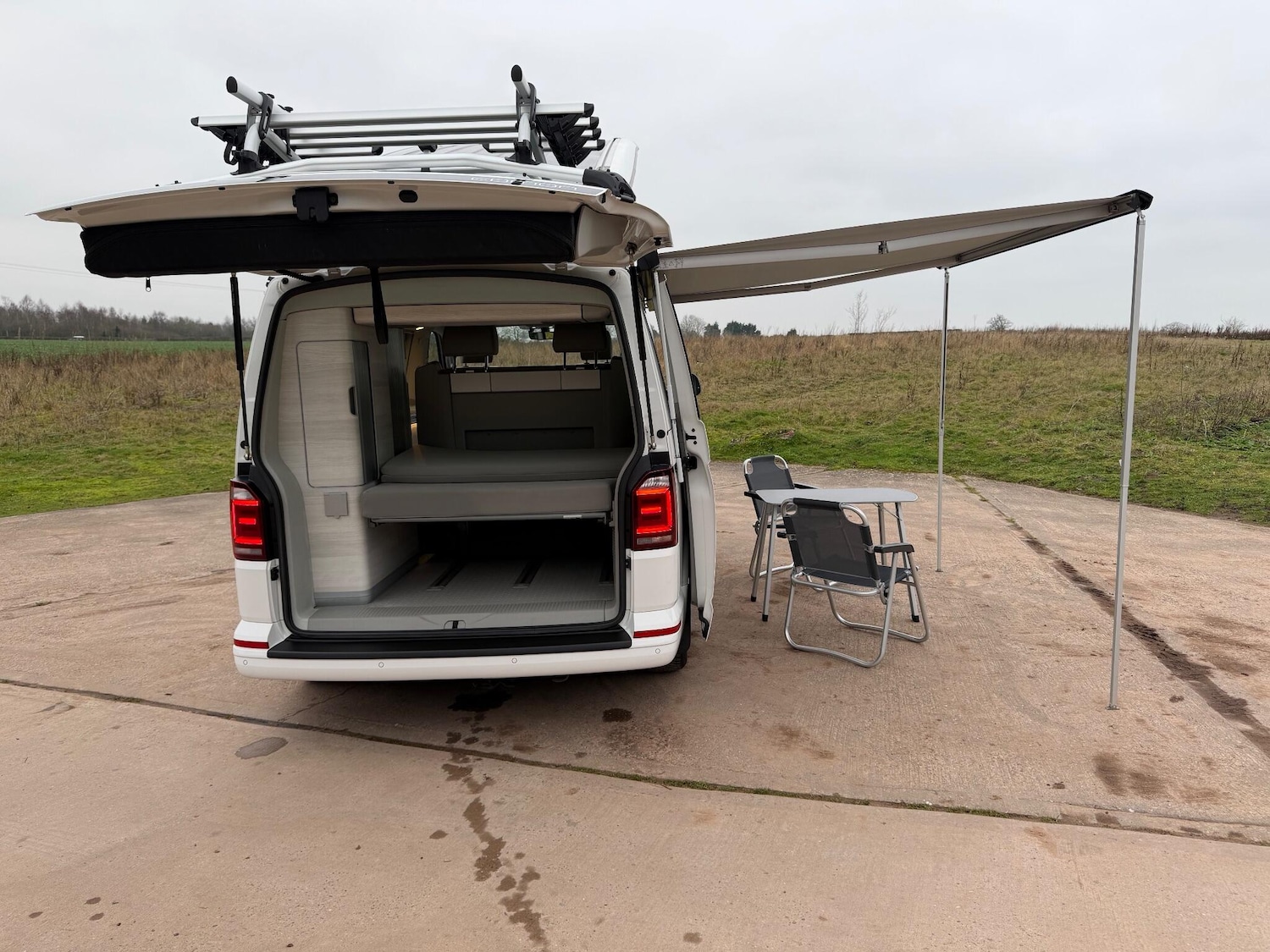 Used Volkswagen California 2018 for sale - 77040994: Photo 89