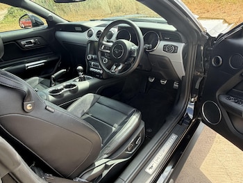 Used Ford Mustang 2016 for sale - 79303918: Photo